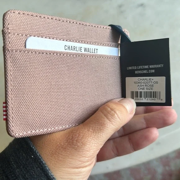 Herschel Light Pink Charlie Wallet / Card Holder - Picture 3 of 4